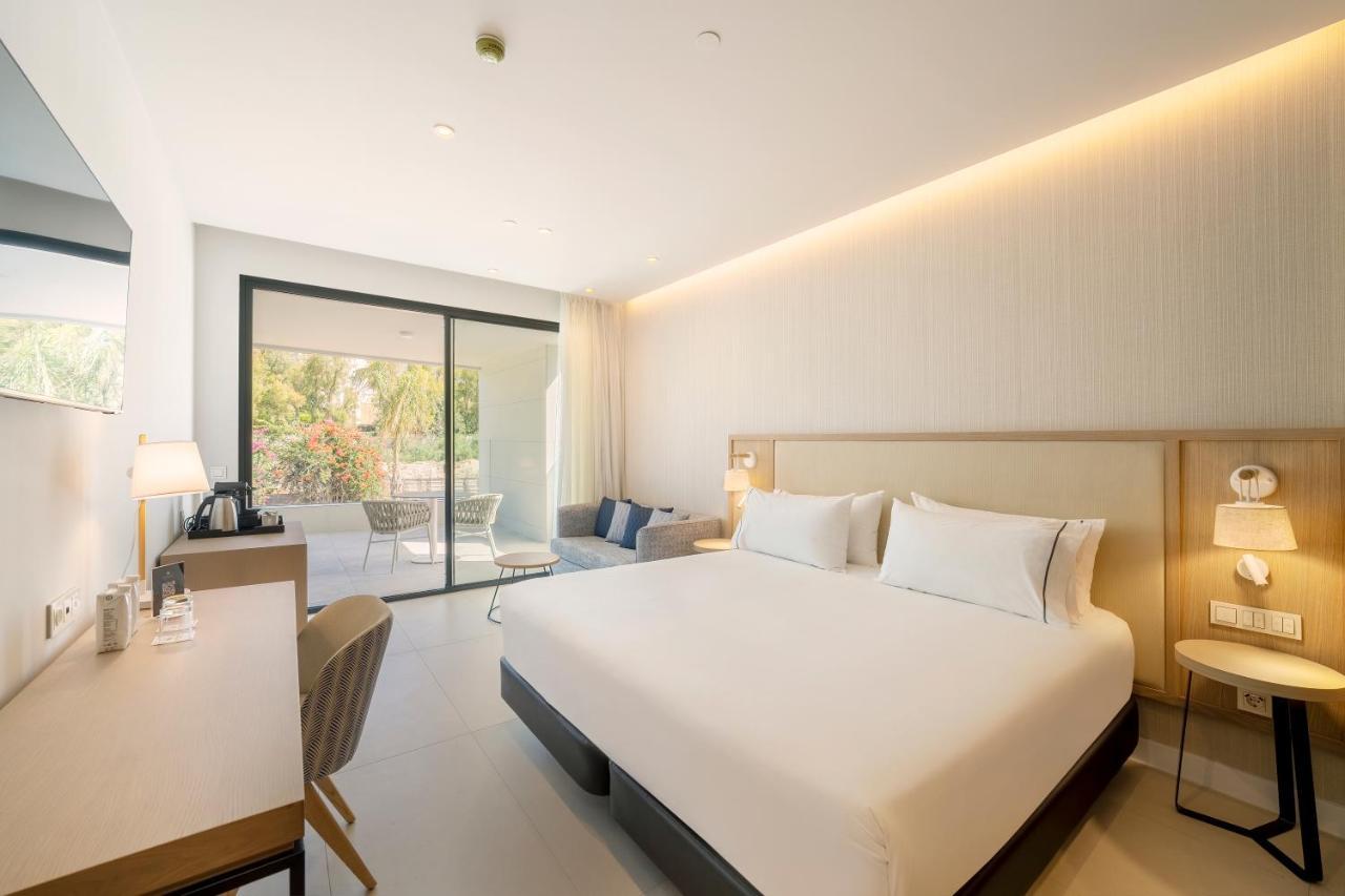 Eurostars Oasis Marbella Hotel Ngoại thất bức ảnh