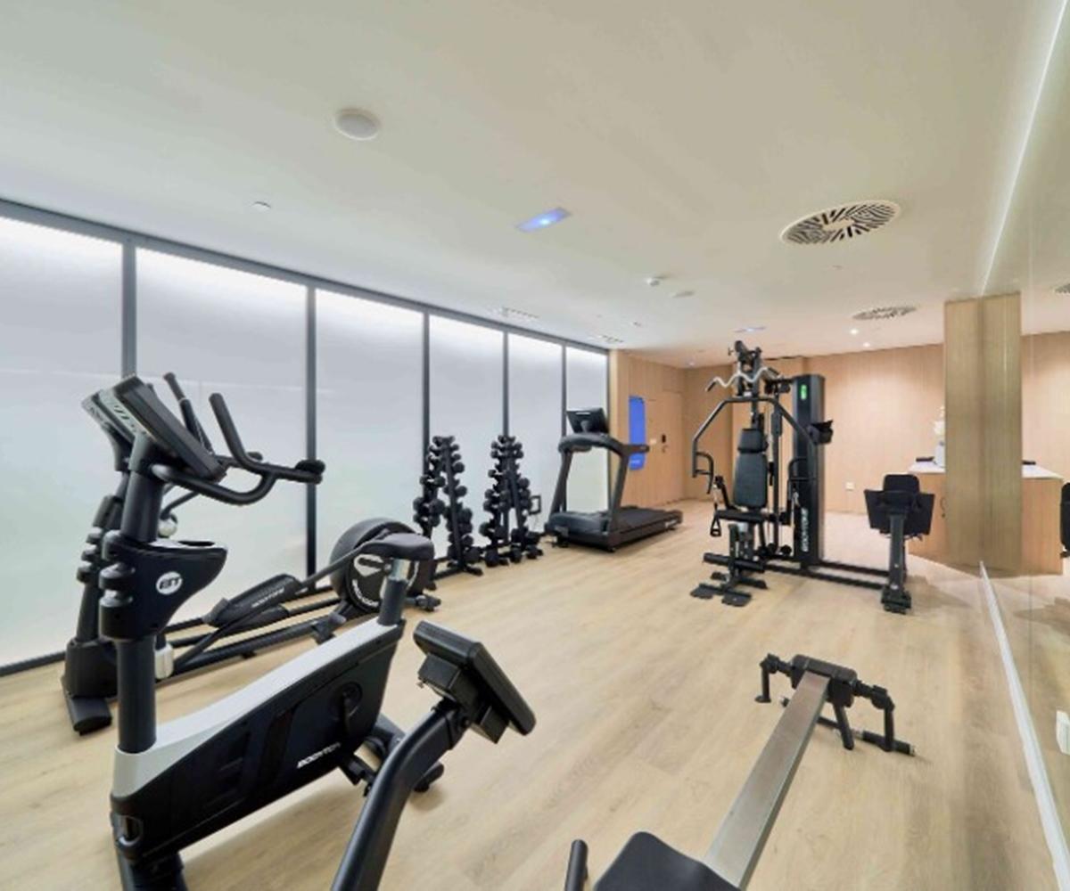 Eurostars Oasis Marbella Hotel Ngoại thất bức ảnh
